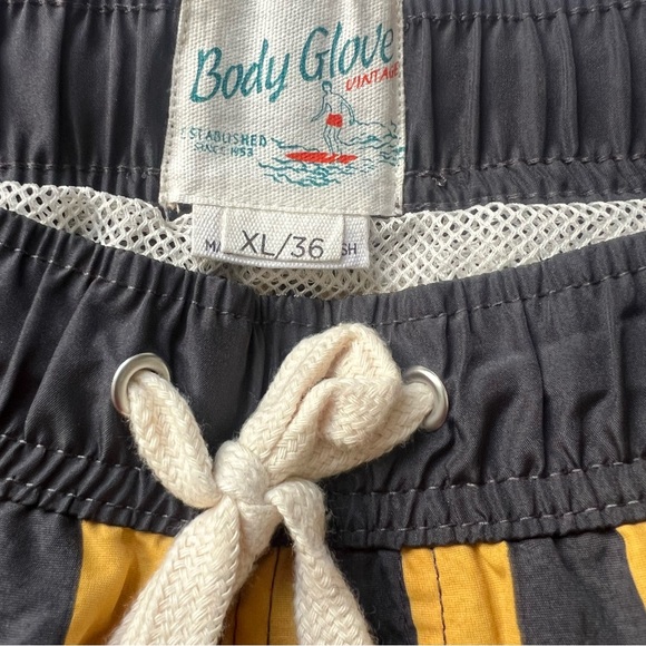 Body Glove Vintage Retro Galapagos Swim Shorts in Umbrella Stripe Size XL/36 - Picture 4 of 6